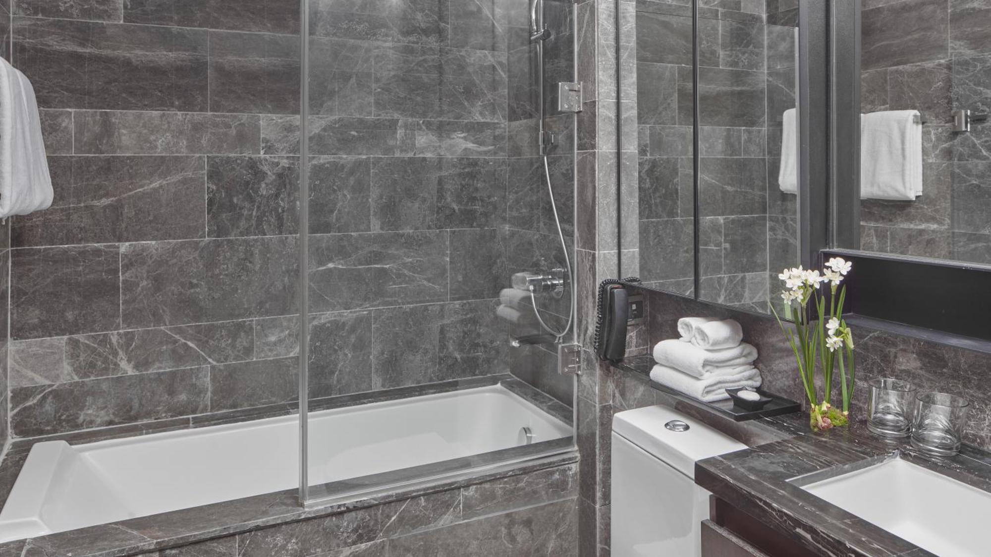 Oakwood Makati Avenue Hotel Makati City Екстериор снимка